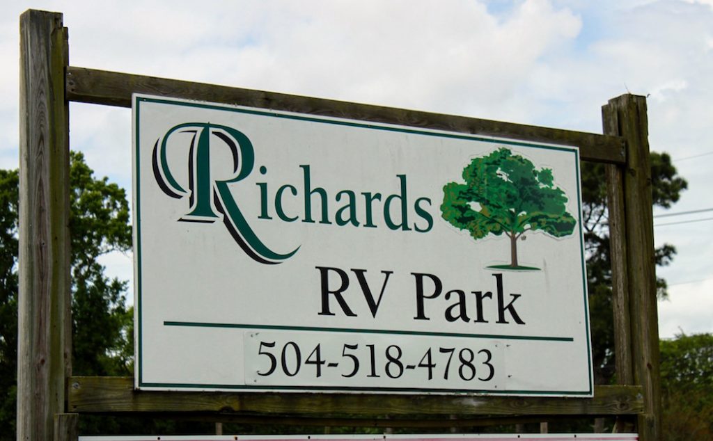 RV Sign (1)